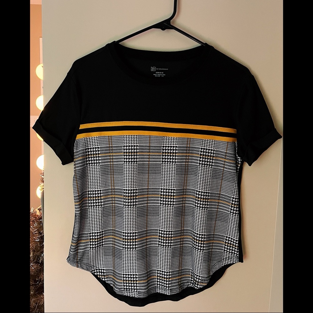 No Boundaries Houndstooth Shirt | Size: Small